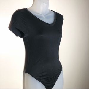 NWT Impulsive Black Bodysuit Top Size‎ MEDIUM